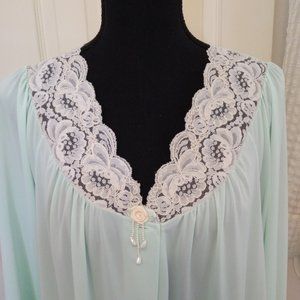 Shadowline Vintage Mint Green Robe